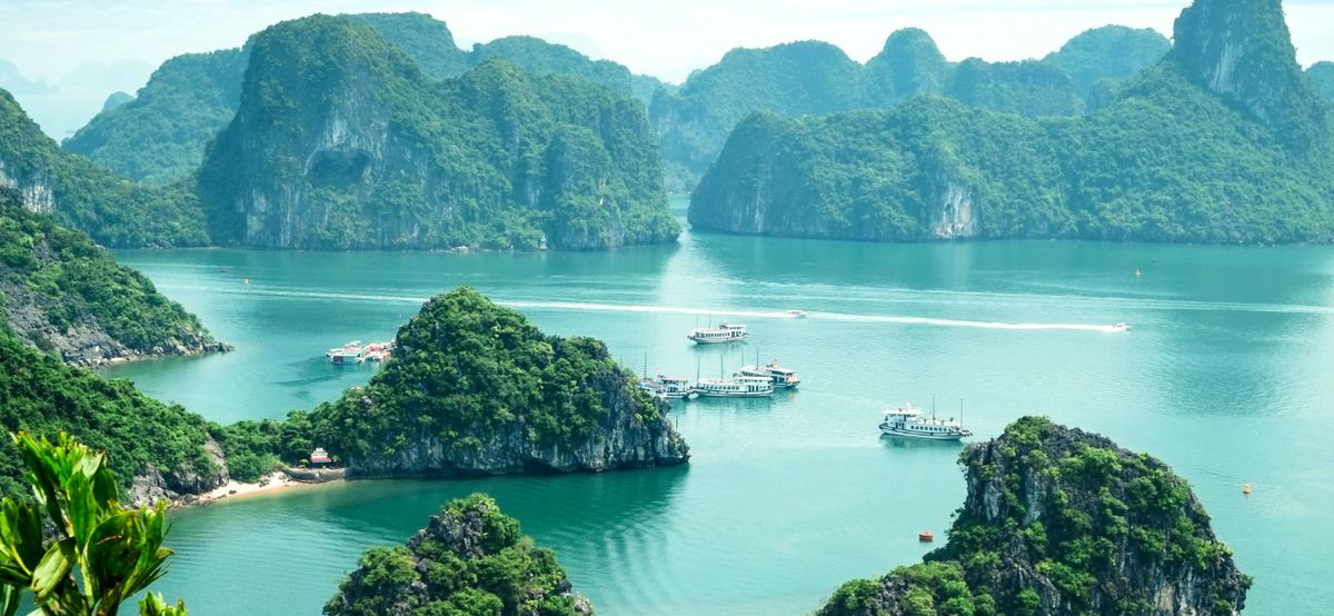 ¡Descubre la Bahía de Halong con esta guía paso a paso!