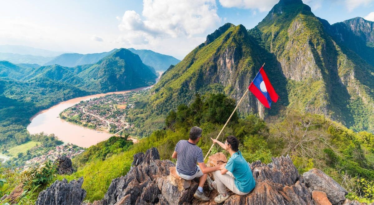 Nong Khiaw y el río Nam Ou: ¡Guía definitiva 2026!