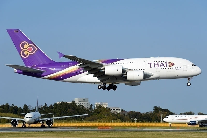 como llegar a tailandia en avion