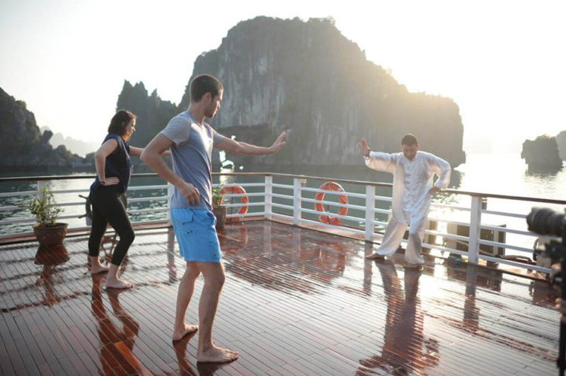 tai chi en crucero lan ha