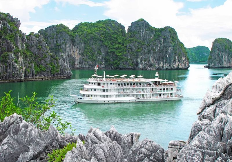 bhaya crucero en la bahia de halong