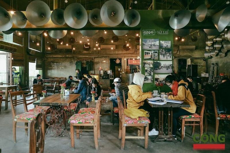 cafe en hanoi - cong cafe