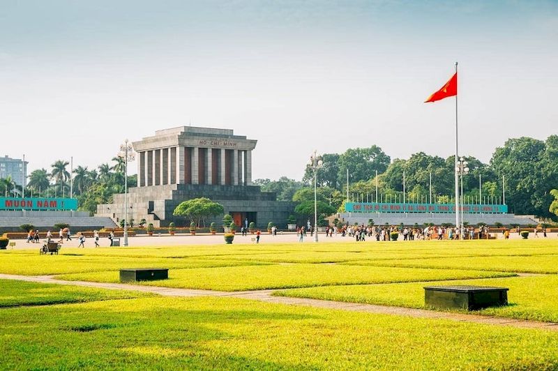mausoleo presidente vietnam