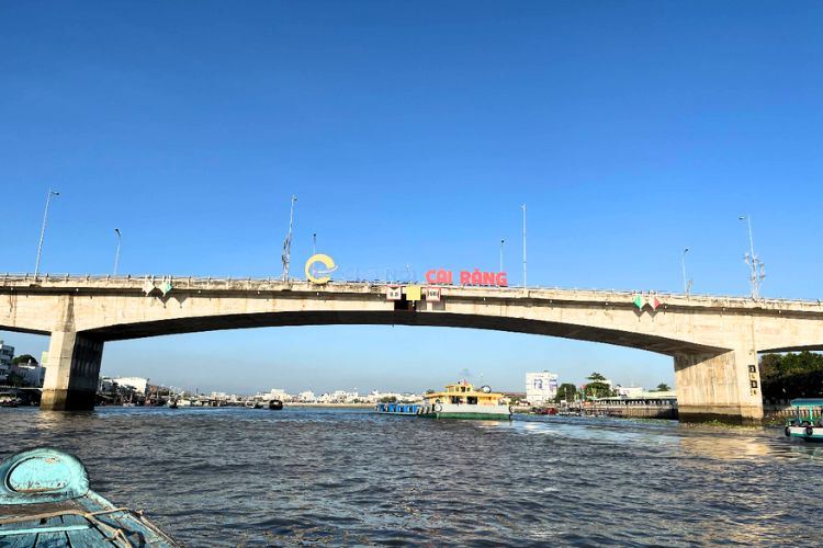 mercado flotante vietnam en can tho