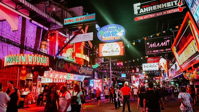 calle peatonal de pattaya