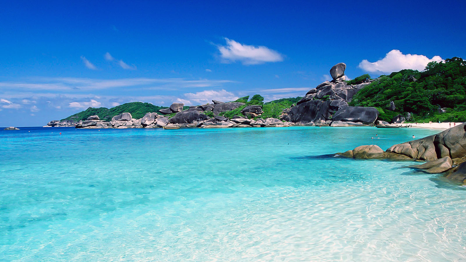 Admira la belleza exultante de la isla de Similan en Tailandia