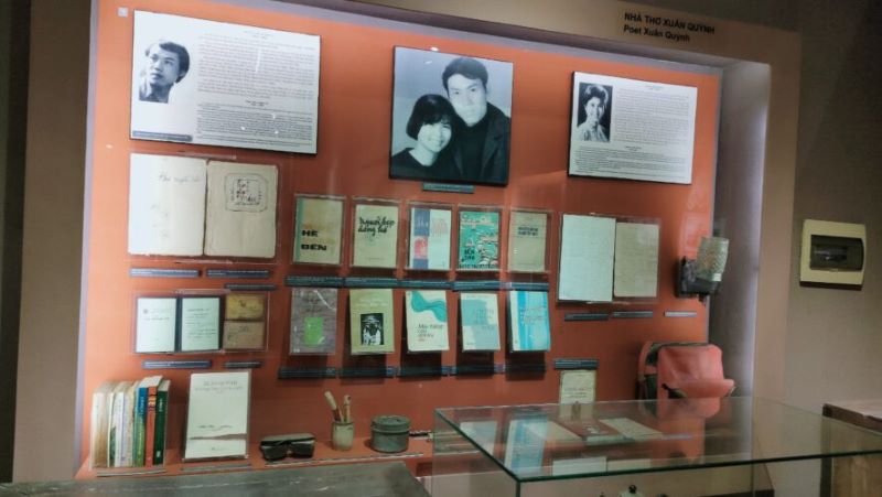 hanoi por la noche - Tour nocturno en el Museo de Literatura Vietnamita