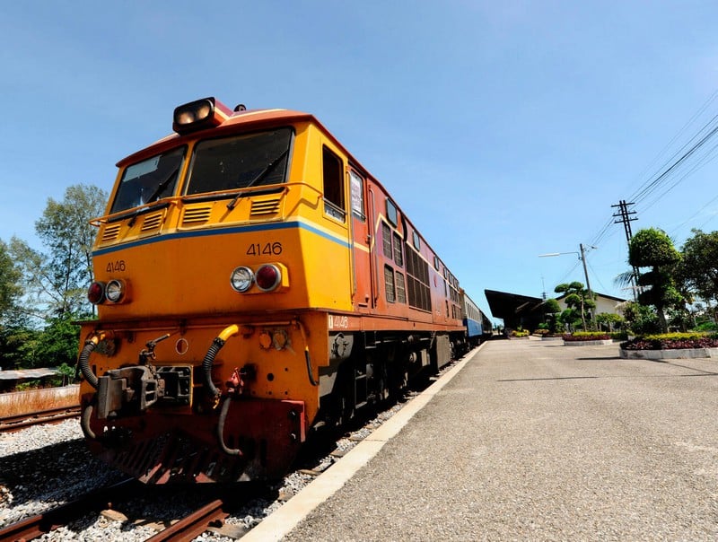 tren tailandia