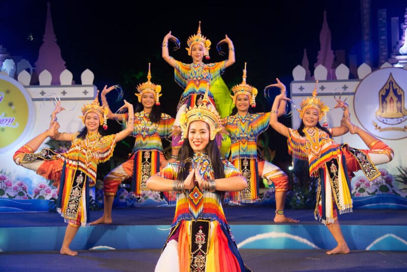 bailes tradicionales de tailandia