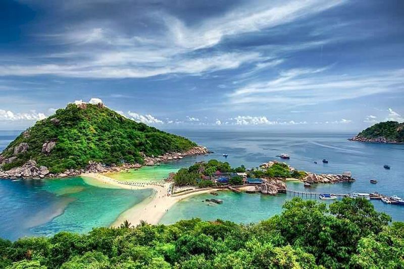 El ambiente tranquilo en una costa de Koh Samui