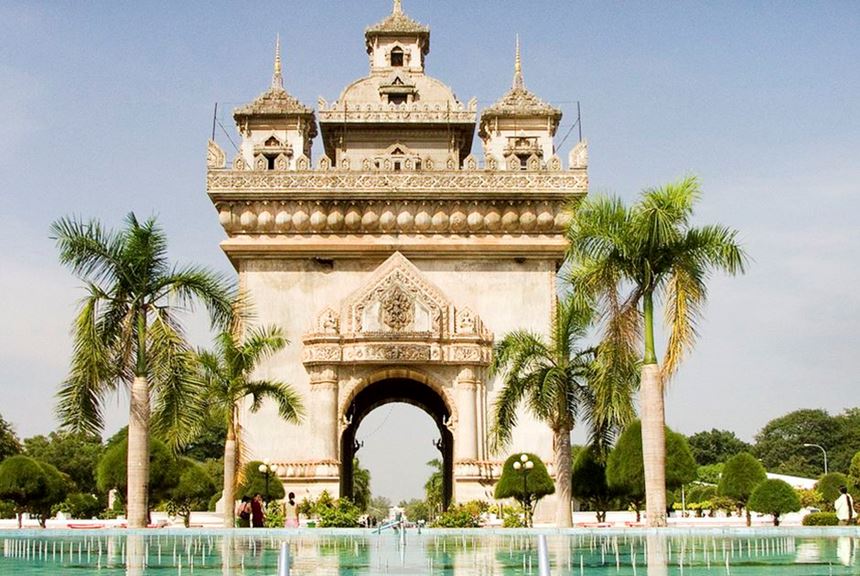 Arco del Triunfo de Patuxay, una marca histórica que alguna vez recordó las heroicas visitas históricas del pueblo laosiano.